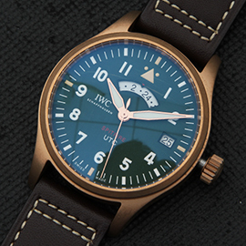 動作良好 IWCパイロット・スーパーコピー時計  ETA2836搭載 オートマティック ブルー文字盤 革バンド